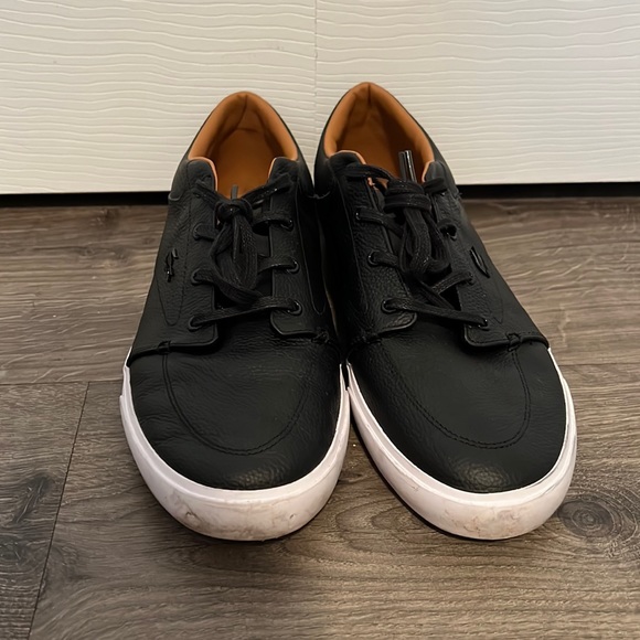 Lacoste Other - Lacoste leather sneaker